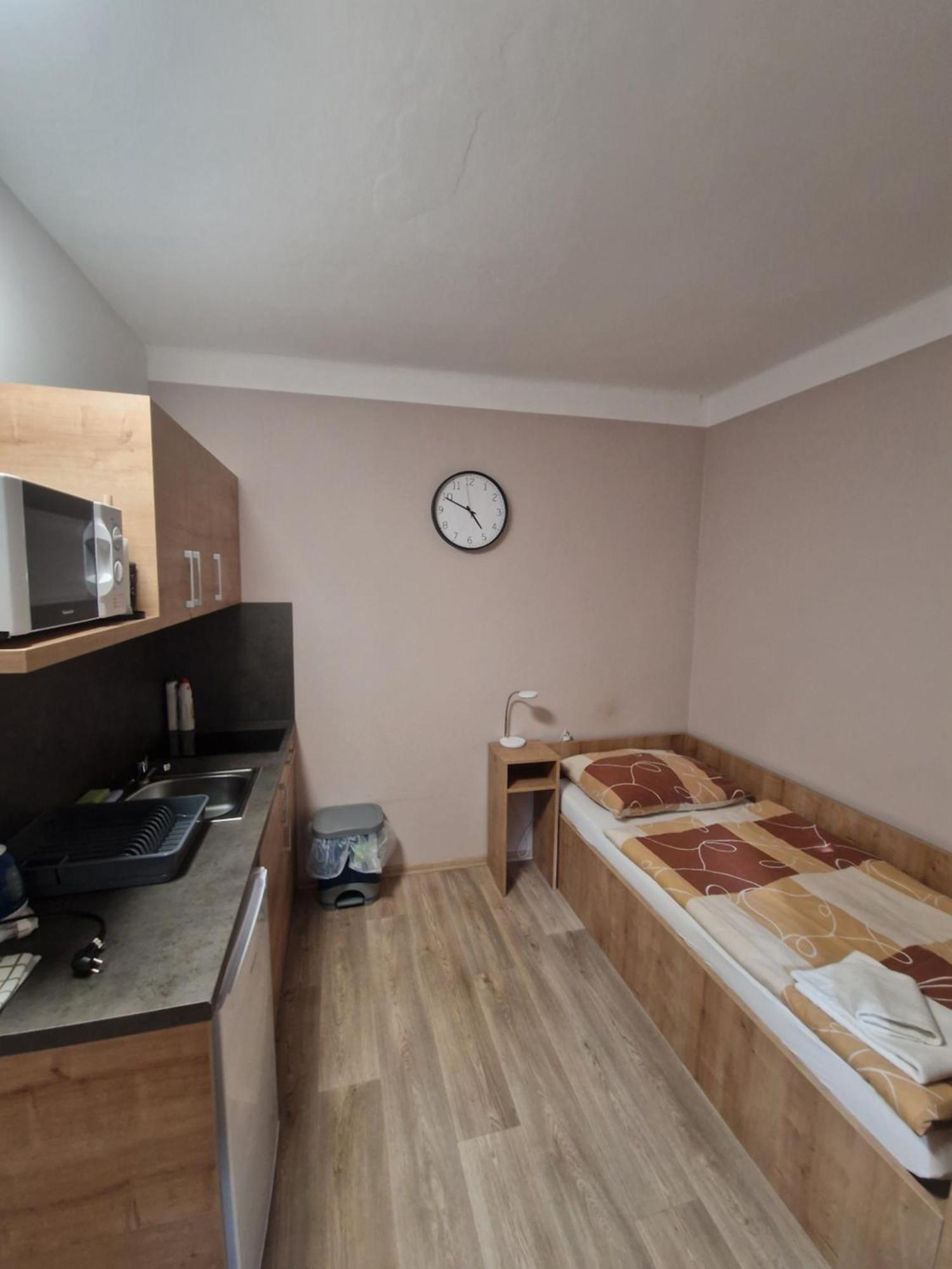 Apartmany Pod Klasterem Kladruby  Экстерьер фото